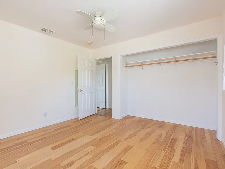 226 Dickerson Ave — Photo 17