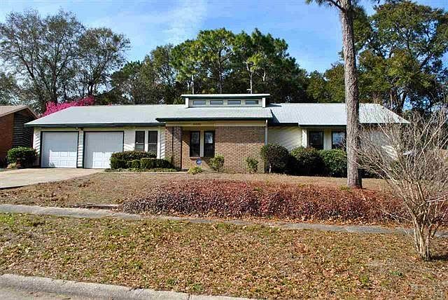 1st image of 4520 Gladstone Dr