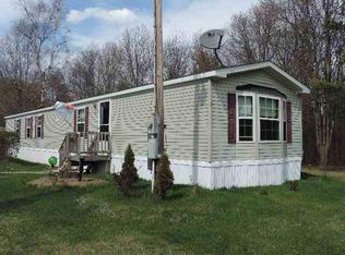 80 Champlain Dr, Mineville, NY 12956