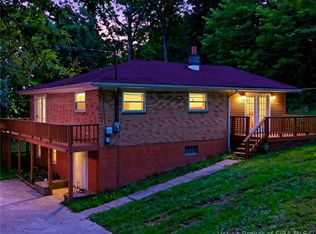 3502 Fairview Knob Road, Sellersburg, IN 47172