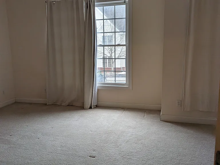 bedroom #1