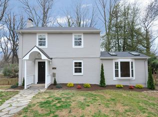 7002 Chestnut Ave, Falls Church, VA 22042