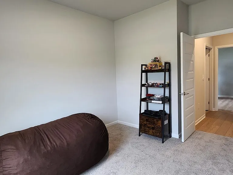 214 Waylan Ridge Ln — Photo 24