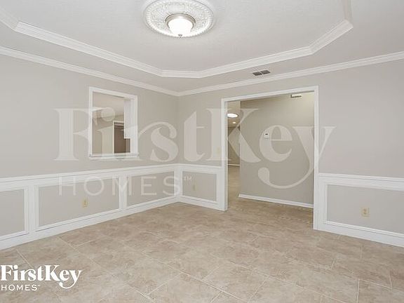 5th image of 1609 Country Charm Ln W