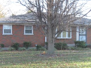 2018 Lynn Lea Rd, Shively, KY 40216