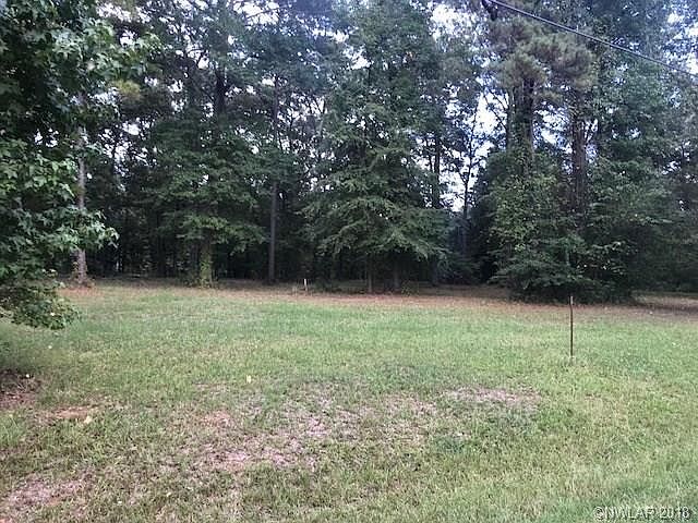2nd image of 567 Moss Point Rd