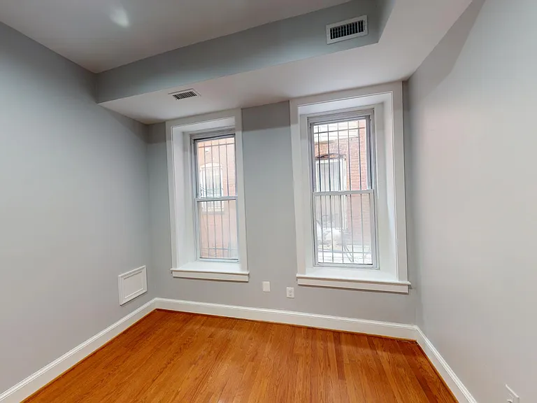 1312 Park Rd NW #1 — Photo 8