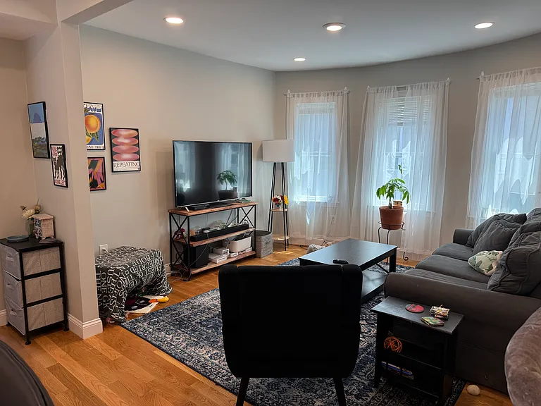 22 Glendale Ave #1 — Photo 10