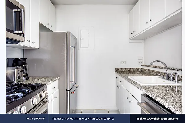 Rented by The Blueground | media 81