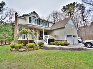 45 Ann Avenue, riverhead, NY 11901