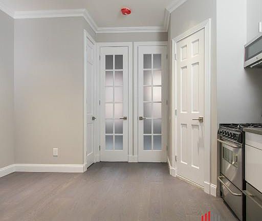 3rd image of 18 W 103rd St #2A