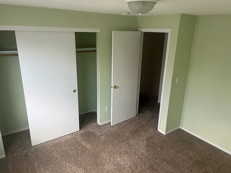 7718 SE Henry Pl — Photo 9