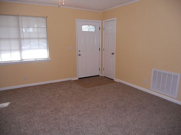 3rd image of 2867 Palamor Dr