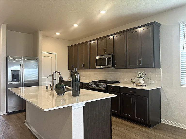 131 Holzinger Bnd — Photo 3