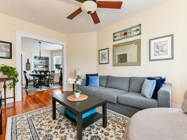 155 King St #3, Boston, MA 02122