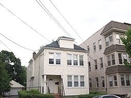 1st image of 142-144 Hedden Ter