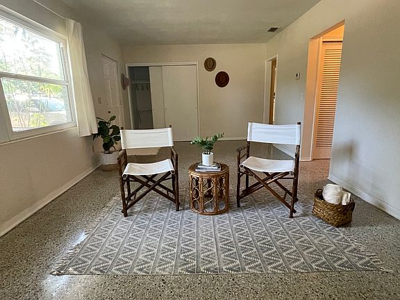 3rd image of 1827 22nd Ave #1827