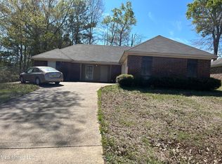 168 Gaddy Dr, Byram, MS 39272