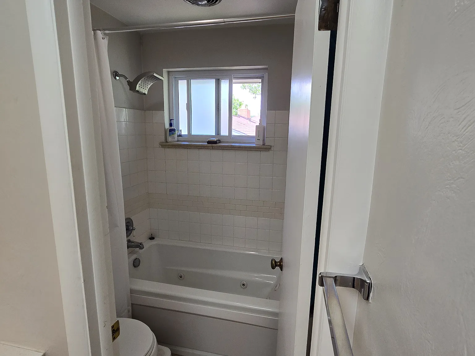 W 53rd Ave, Arvada — Photo 3