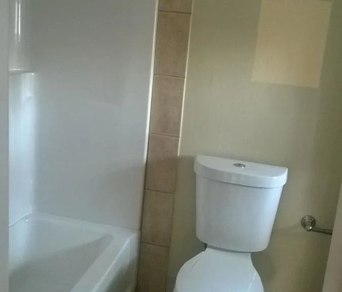 8515 Kent Dr — Photo 10