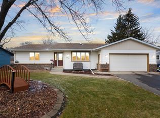 680 Adams St S, Shakopee, MN 55379