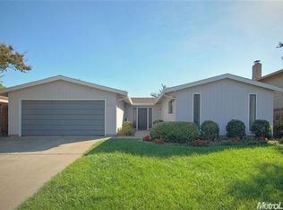 1160 Auburn Dr, Davis, CA 95616
