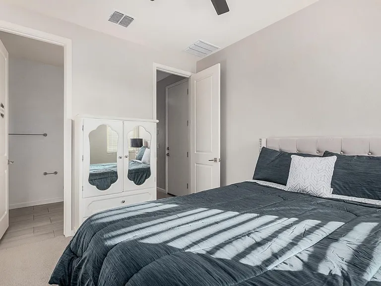 11022 W Levi Dr — Photo 18