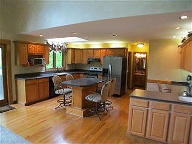 3rd image of 2970 Clear Creek Dr
