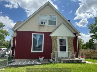 923 W 1st St, Grand Island, NE 68801