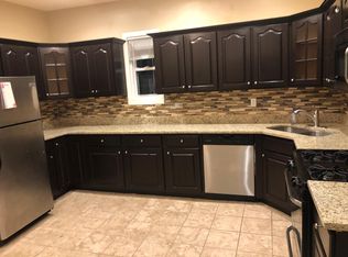 2870 W Henderson St #1, Chicago, IL 60618