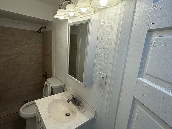 5th image of 602 Pritz Ave #802