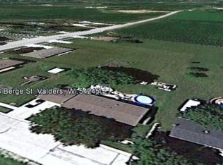 108 Berge St, Valders, WI 54245