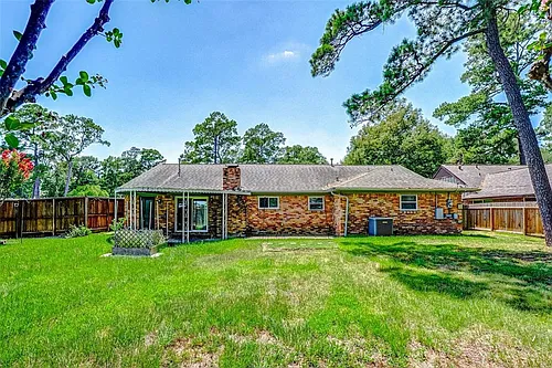 1202 Shadeland Dr Photo 1