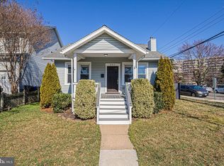 601 19th St S, Arlington, VA 22202