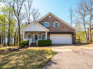 210 Clearwater Rdg, Savannah, TN 38372