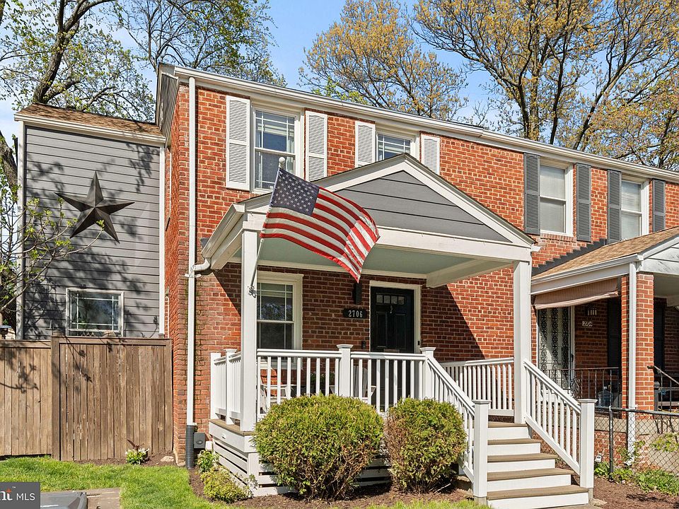 1st image of 2706 Albemarle Dr