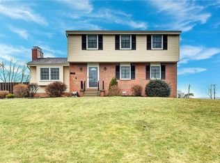 3046 Haberlein Rd, Gibsonia, PA 15044
