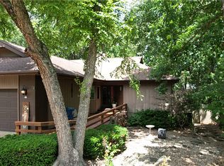 3 Dolphin Ln, Bella Vista, AR 72715