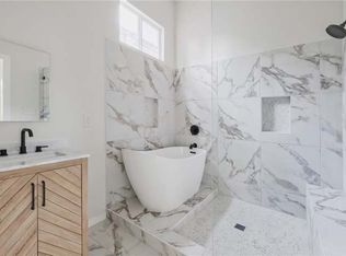 2404 Ursulines Ave, New Orleans, LA 70119