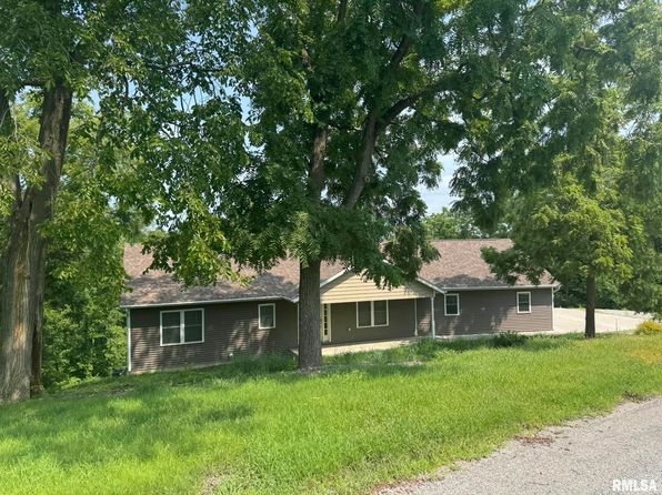 18 Elmwood Dr