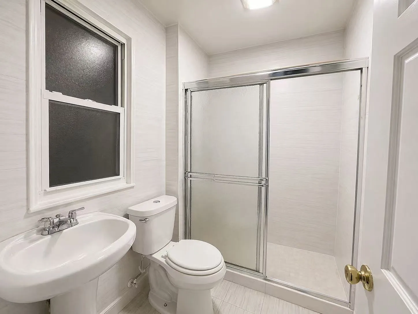 2 bed, 700 sqft, $2,350 — Photo 1