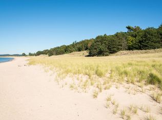 500 Dunegrass Circle Dr, Saugatuck, MI 49453