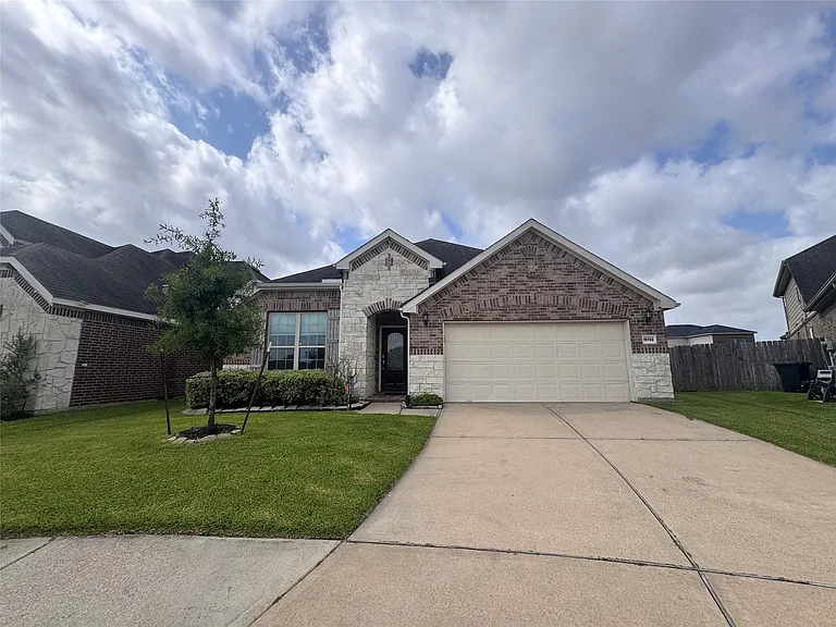 19723 Eleanor Meadow Ln — Photo 2