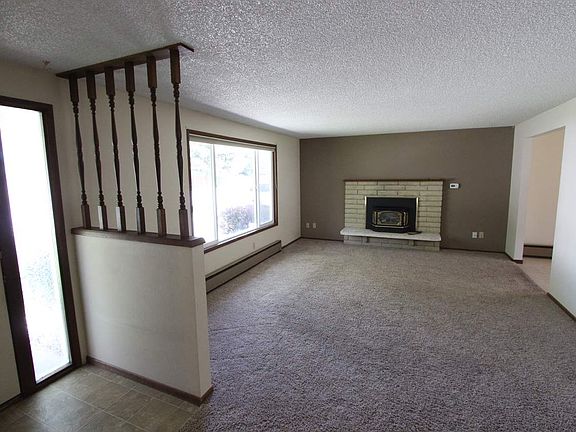 2nd image of 14216 Sunnyside Dr