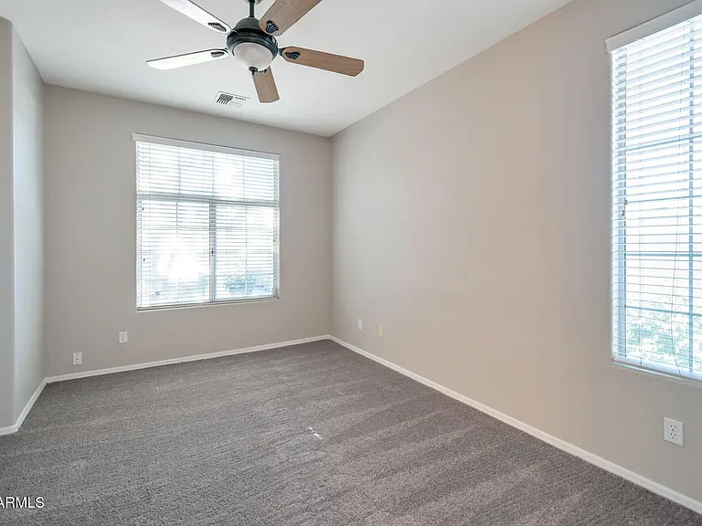 1633 E Lakeside Dr #109 — Photo 15