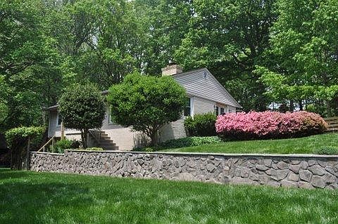 1st image of 6346 Lakewood Dr