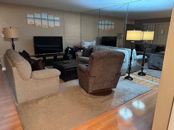 4th image of 18 Lighthouse Dr