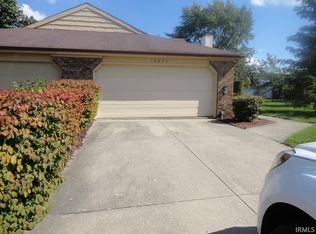 10604 S Wild Flower Pl, Fort Wayne, IN