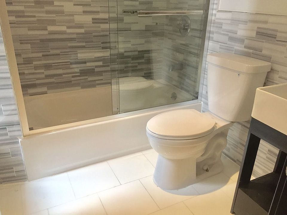 1st image of 320 Manhattan Ave APT 36