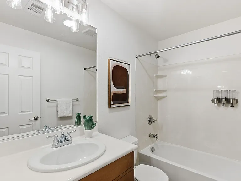 482 Tristania Ter — Photo 12